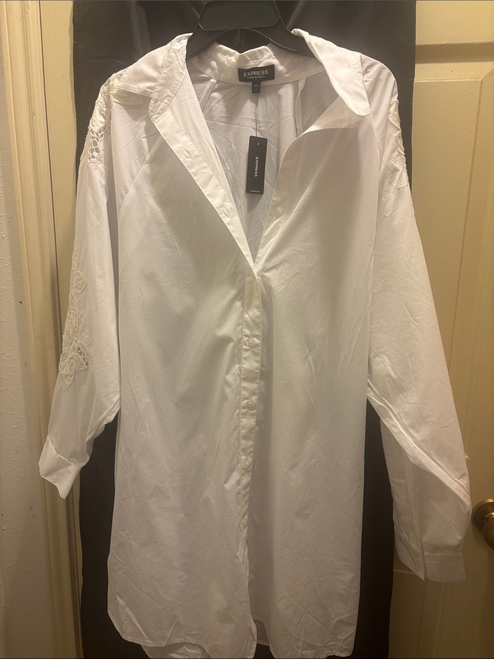 Express White Embroidered Long-Sleeve Midi Shirt Dress